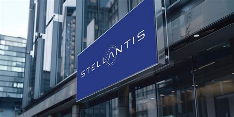 Stellantis Si Parla Di Nuovo Di Fusione Con Renault Con Dmove It