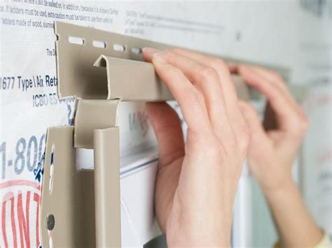 how to install corner vinyl siding
