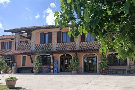 Dormire In Vigna Nelle Migliori Cantine Con Pernottamento Del Monferrato