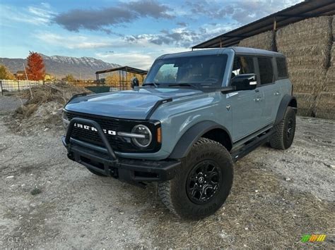 2021 Ford Bronco First Edition 4x4 4-Door Exterior Photos | GTCarLot.com