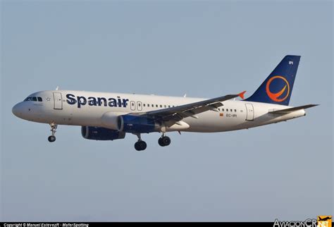 EC IPI Spanair Airbus A320 232 AviacionCR Net