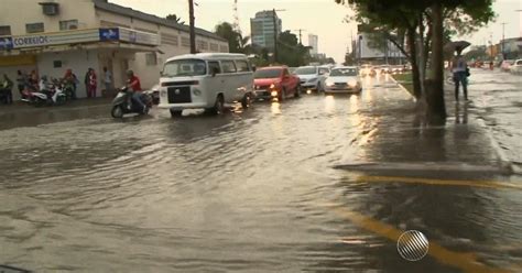 G Chuvas Fortes Ruas De Feira De Santana Ficam Alagadas