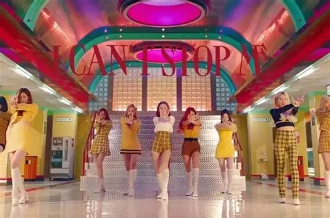 Lirik Lagu I Cant Stop Me Twice Lengkap Dengan Terjemahan Sonora Id