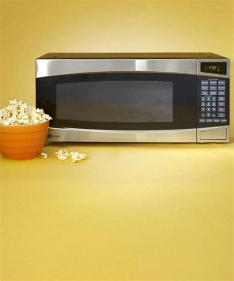 GE Profile Spacemaker II 1.0 Cu. Ft. Microwave Oven PEM31SMSS Review