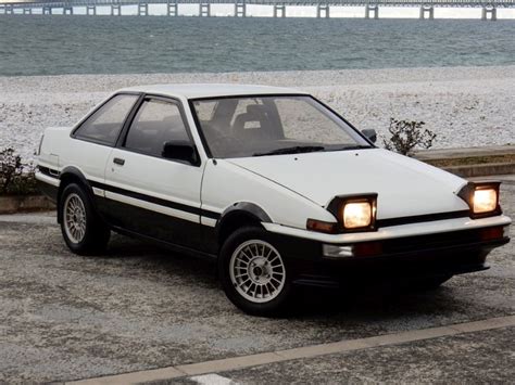 Modified 1985 Toyota Sprinter Treuno AE86 GT APEX Available Prestige