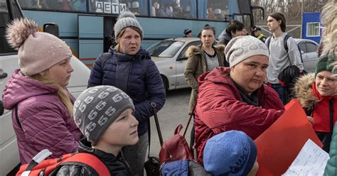 Eles Abrirão Um Corredor Humanitário Da Sitiada Mariupol 100000