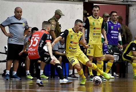 Ap S O T Tulo Da Supercopa Jec Futsal Encara O Jaragu Pela Recopa