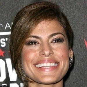 Eva Mendes - Age, Family, Bio | Famous Birthdays