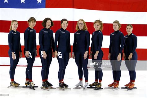 Portrait Of The Women S Us Speed Skating Olympic Team Of The 2002 News Photo Getty Images