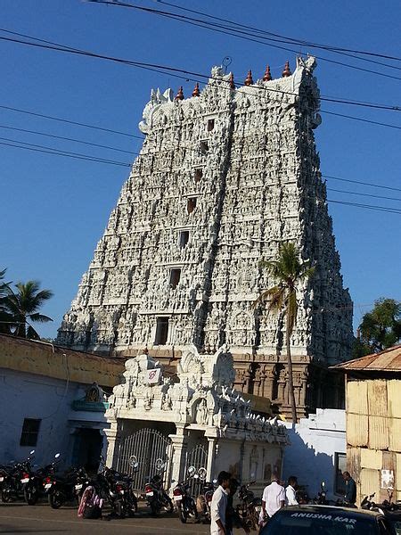 Suchindram Temple with musical pillars - Trip2kerala