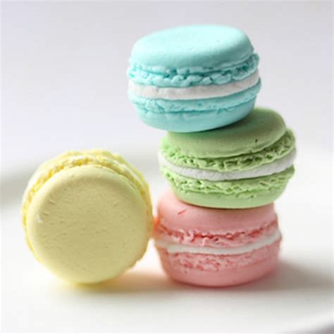 Maroun Chedid Store - Easter Special Pastel Macarons