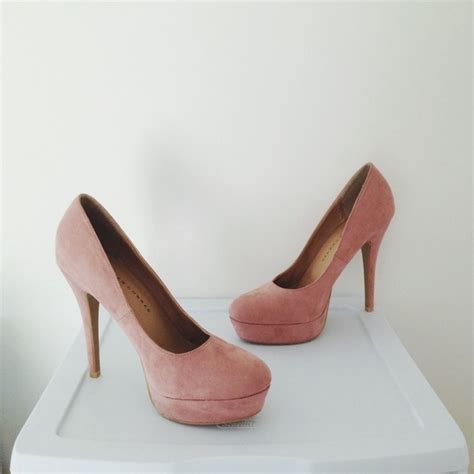 💝hp💝 Sold Blush Pink Suede Heels 8 From Zs Closet On Poshmark