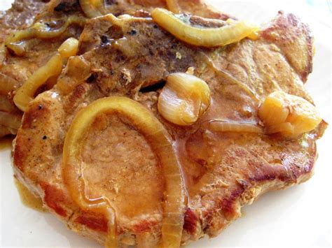 Smothered Pork Chops Southern Style Recipes