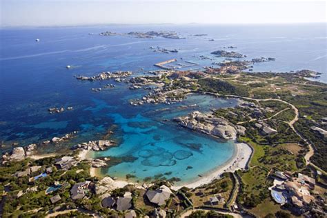 Porto Di Cavallo Sorpresa In Mezzo Alla Bocche Di Bonifacio