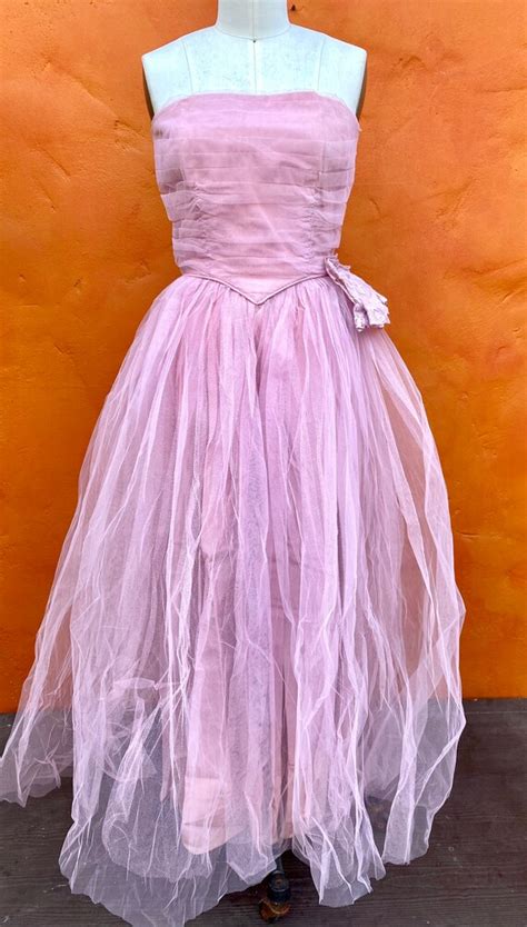 Vintage 1950s Lavender Tulle Strapless Evening Dress Gem