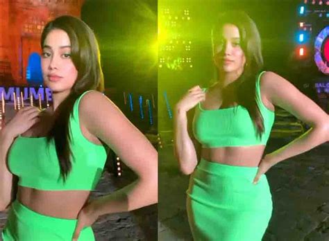 Jhanvi Kapoor Hot In Green Filmy