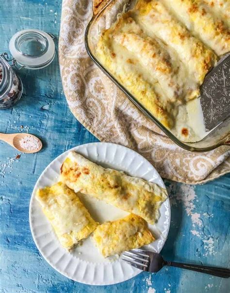 If You Are In The Mood For Something Creamy And Cheesy Try This Easy Creamy Chicken Crepes