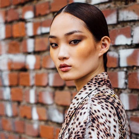 Urban Decay S Relaunched Naked Palette Is Just As Iconic As The Original Marie Claire