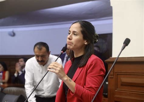 Defensor A Del Pueblo Pide Respeto Y Tolerancia Para Sigrid Baz N