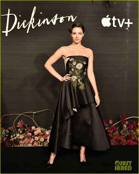 Hailee Steinfeld Shimmers in Sheer Dress at 'Dickinson' Premiere: Photo ...