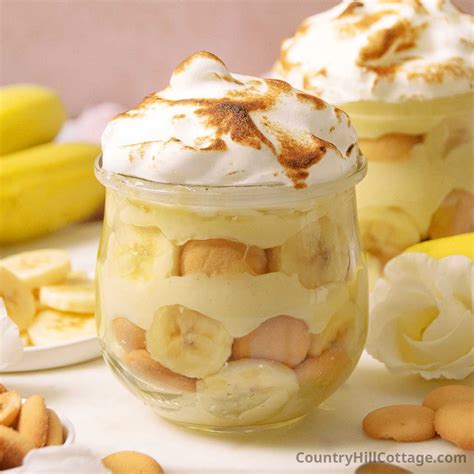 Meringue Banana Pudding