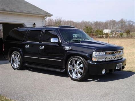 Custom Black Suburban Photo Of Custom 2001 Black Chevrolet Suburban Chevrolet Suburban