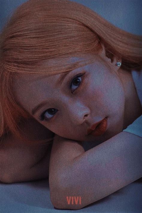 Vivi - LOONA Season Greeting 2021