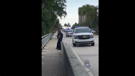 Sarasota Police Investigating After Dead Body Found In Canal Bradenton Herald