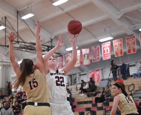 ESU Women’s Basketball Tops Kutztown – Bob Shank Photography