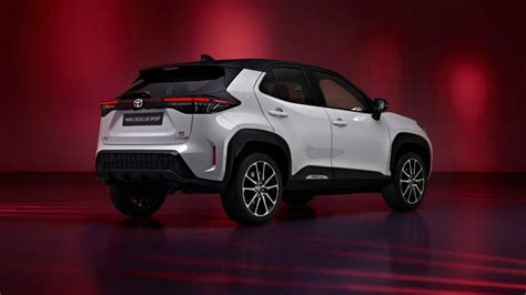 Toyota Yaris Cross Gr Sport Il Nuovo Allestimento Sportivo Fleet