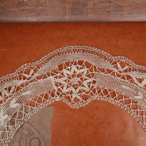 Round Doily Lace Edge Antique French Doily Edging Handmade Linen Bobbin