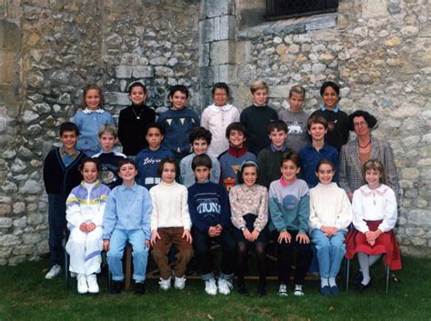 Photo De Classe Cm 2 92 93 De 1992 Ecole Sainte Marie Copains Davant