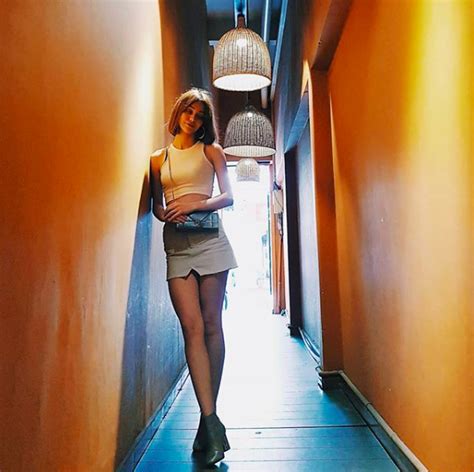 Mlee và hot boy Yoon Trần Quốc Anh bị bắt gặp thân thiết bên nhau nghi