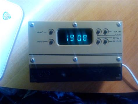 Электронные часы из радиоприёмника "Альтаир-204" на портале Сделай сам