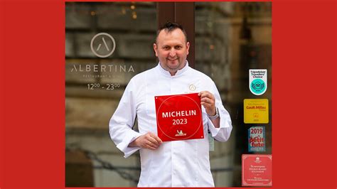 Albertina Z Rekomendacj Przewodnika Michelin Papaja