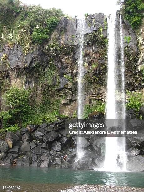 33 Jeongbang Waterfall Stock Photos, High-Res Pictures, and Images ...