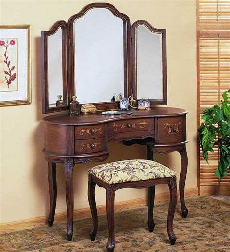 Antique Mirrored Bedroom Furniture Bedroom Vanity Set Yellow Bedroom