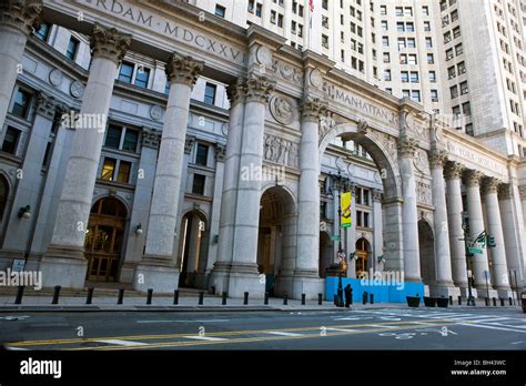 New york city hall hi-res stock photography and images - Alamy