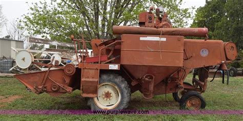 1968 Mccormick International 91 Combine In Mount Hope Ks Item H5227