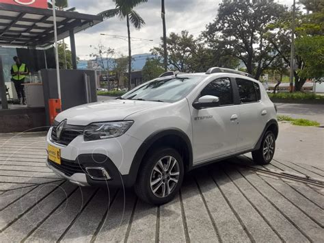 Renault Sandero Stepway Intens Cvt Usado Color Blanco Glaciar