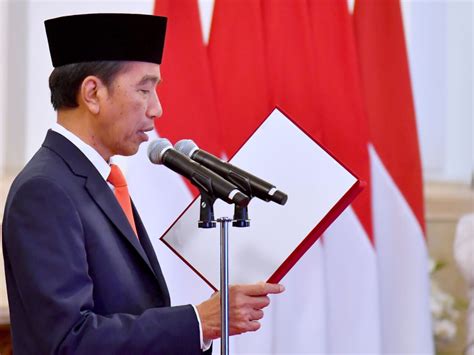 Foto Presiden Jokowi Lantik Edy Nasution Sebagai Gubernur Riau