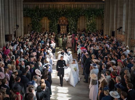 Inside the Chapel from Prince Harry and Meghan Markle's Royal Wedding ...