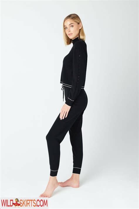 Elizabeth Turner ElizTurner Elizabethcturner Nude Instagram Leaked Photo