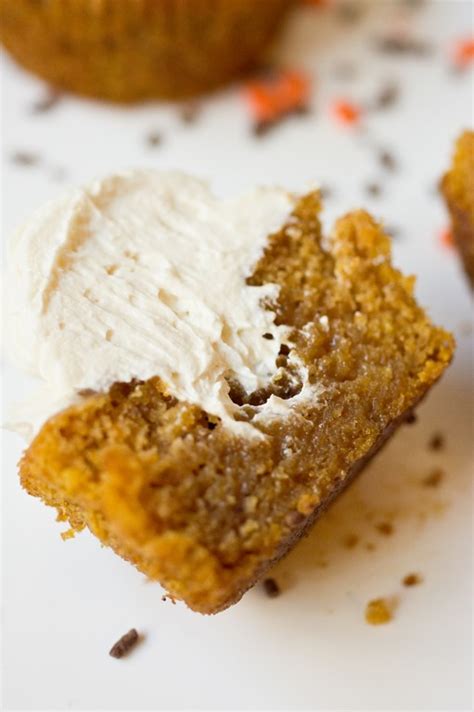 Caramelized White Chocolate Truffle Pumpkin Cupcakes