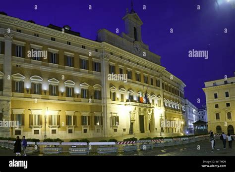 Esterno Della Camera Dei Deputati Immagini E Fotografie Stock Ad Alta