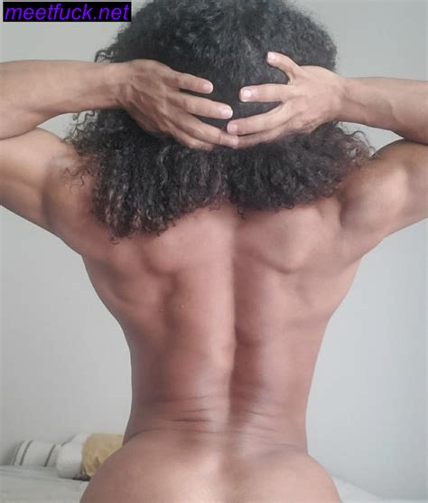 FBB RIPPED AND NAKED MUSCLE LADY Ripped Rilley27 Porn Pic