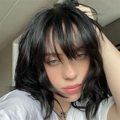 Billie Eilish Selfie Photos Moments Singers Pictures