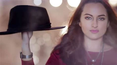 Noor Song Sonakshi Sinha Grooves To Sonu Nigams Version Of Rafis