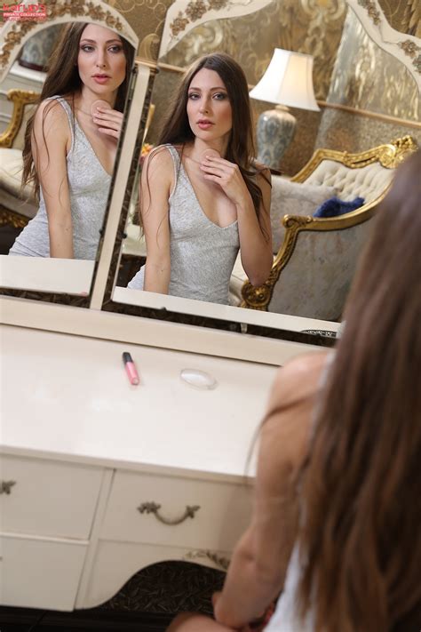 Petite Babe Talia Mint Poses Naked In The Mirror