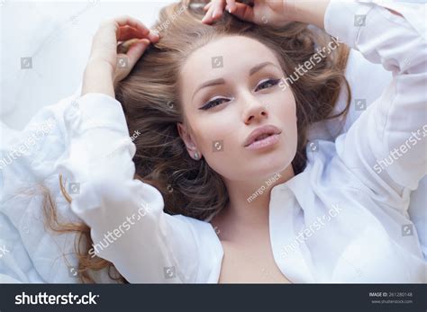 Sensual Beautiful Woman Lingerie Bed Stock Photo 261280148 Shutterstock